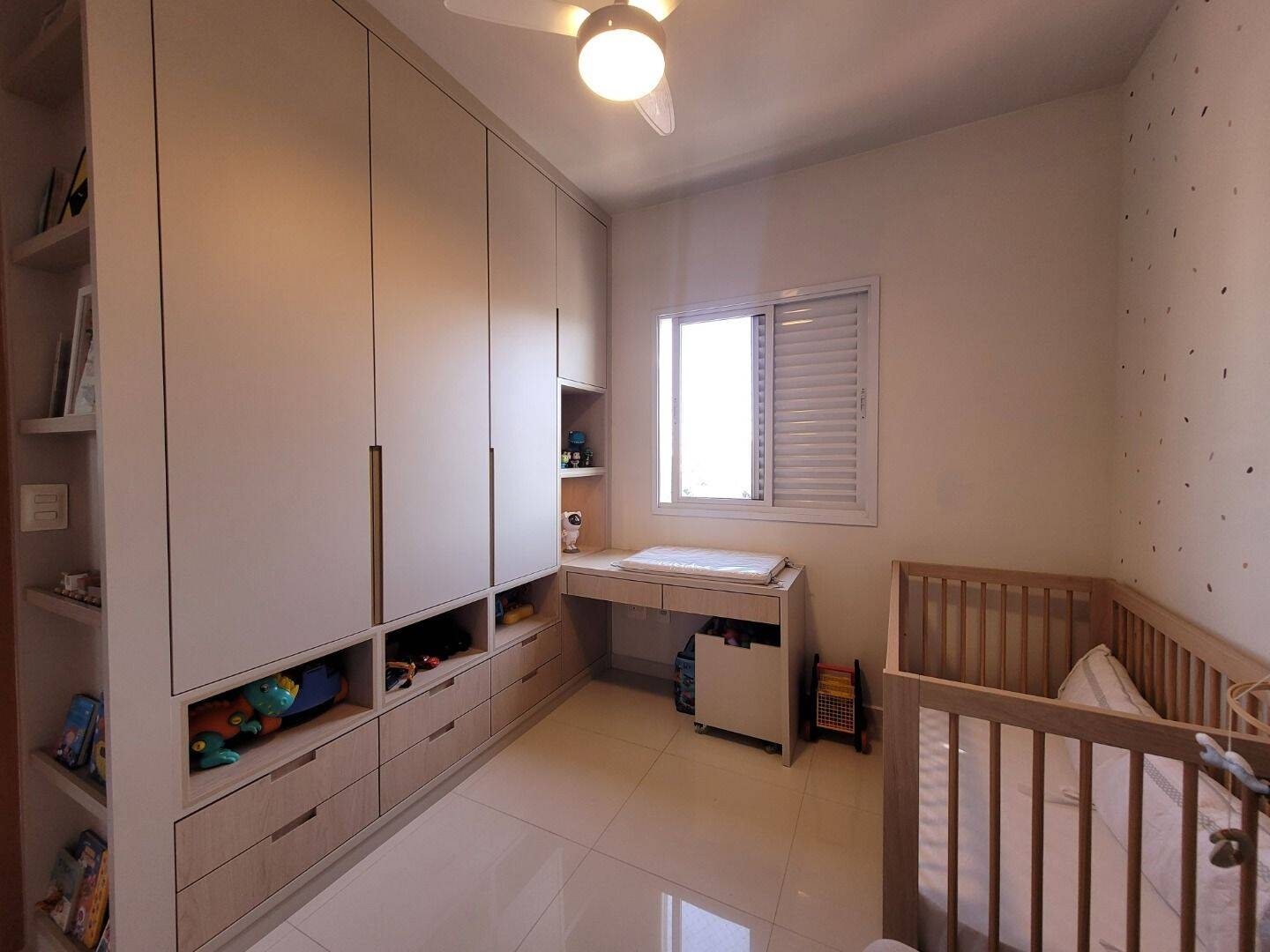 Apartamento à Venda  com 2 Dormitórios no Parque Industrial