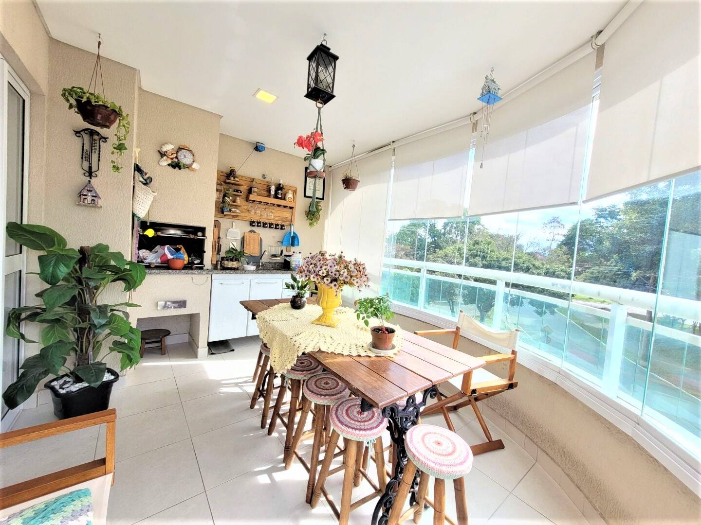 Apartamento à Venda com 3 Dormitorios e Suíte no Jardim das Industrias