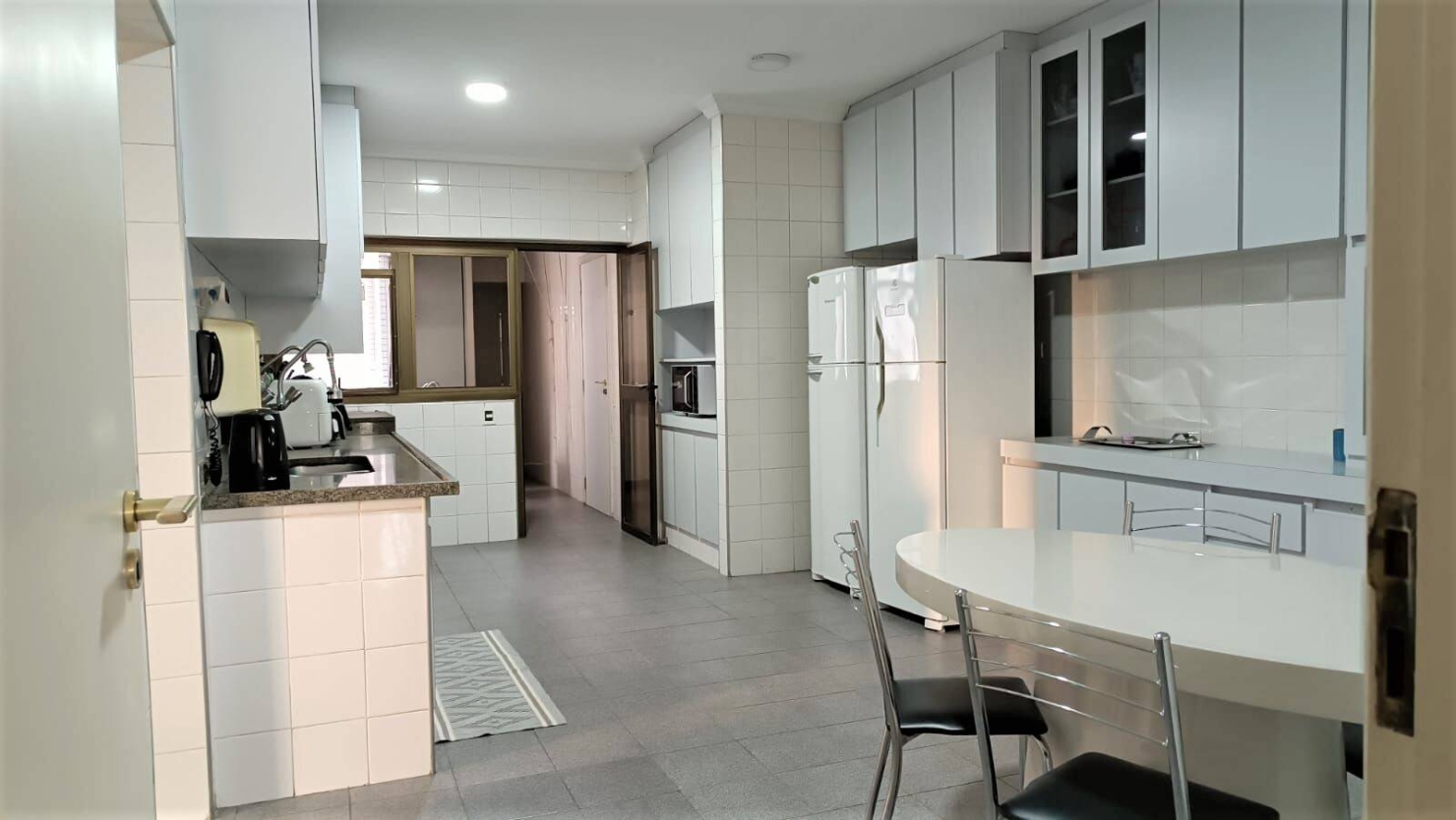 Apartamento á Venda de 200 m² com 3 Suítes no Bairro Vila Ema