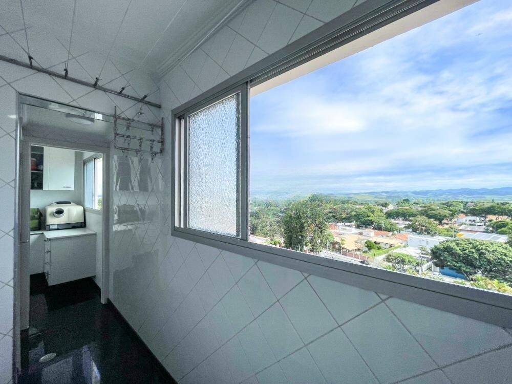 Apartamento à venda de 4 Dormitórios  com 247 m² no Jardim Esplanada