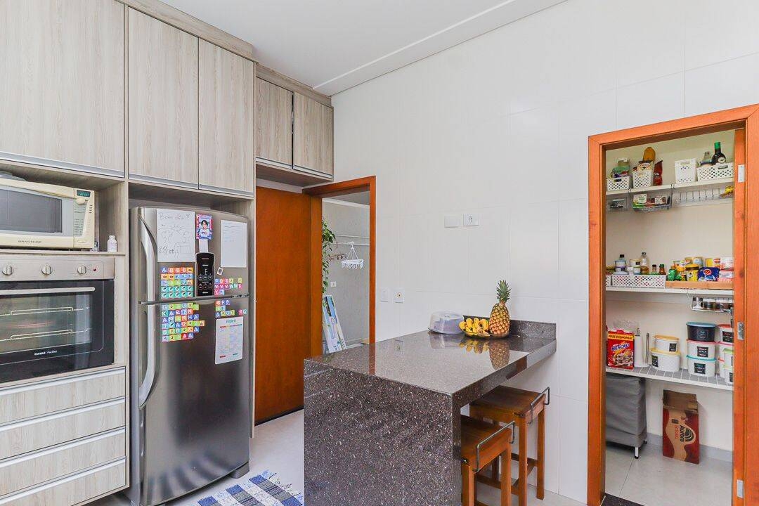 Vende Casa no Condomínio Altos da Serra VI Urbanova São José dos Campos
