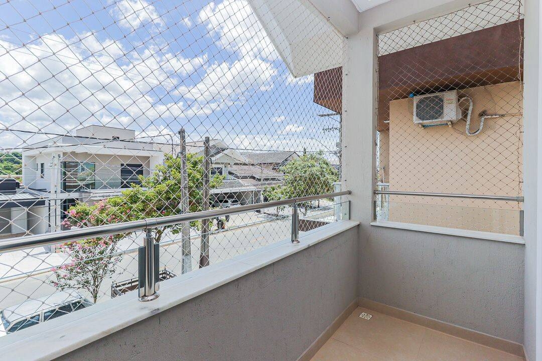Vende Casa no Condomínio Altos da Serra VI Urbanova São José dos Campos