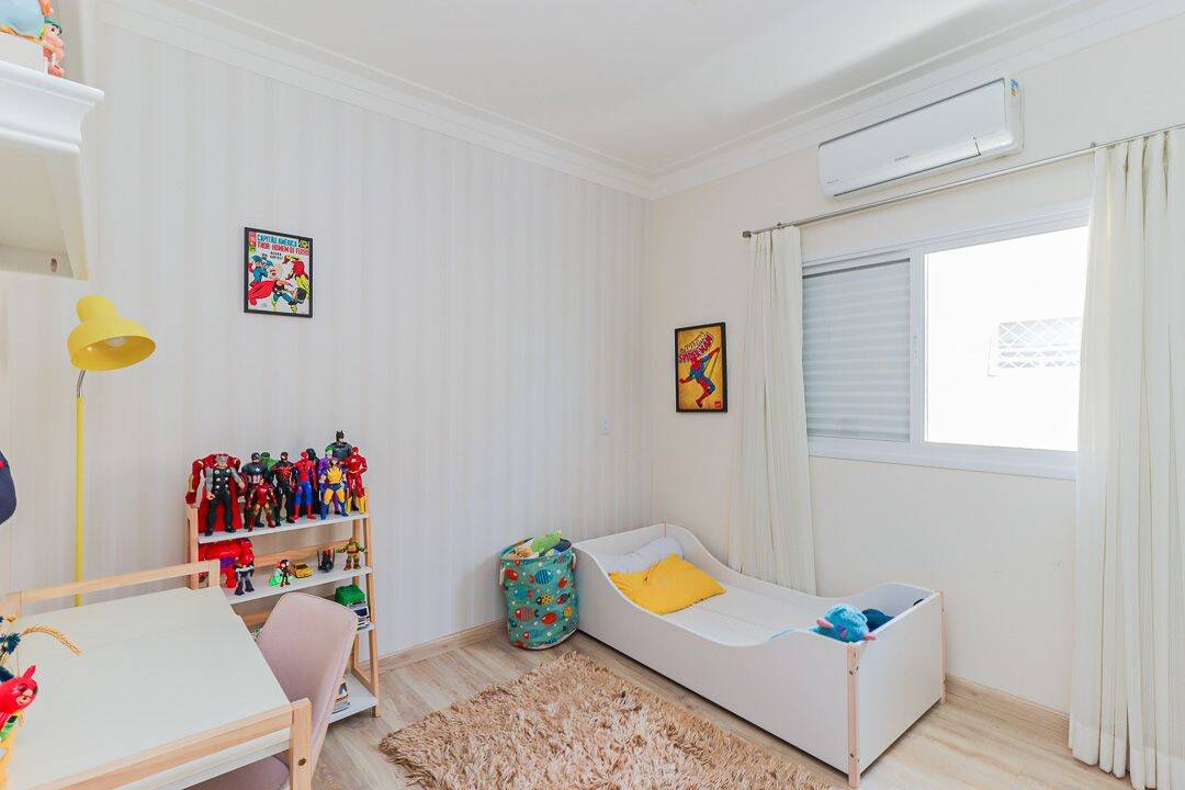 Vende Casa no Condomínio Altos da Serra VI Urbanova São José dos Campos