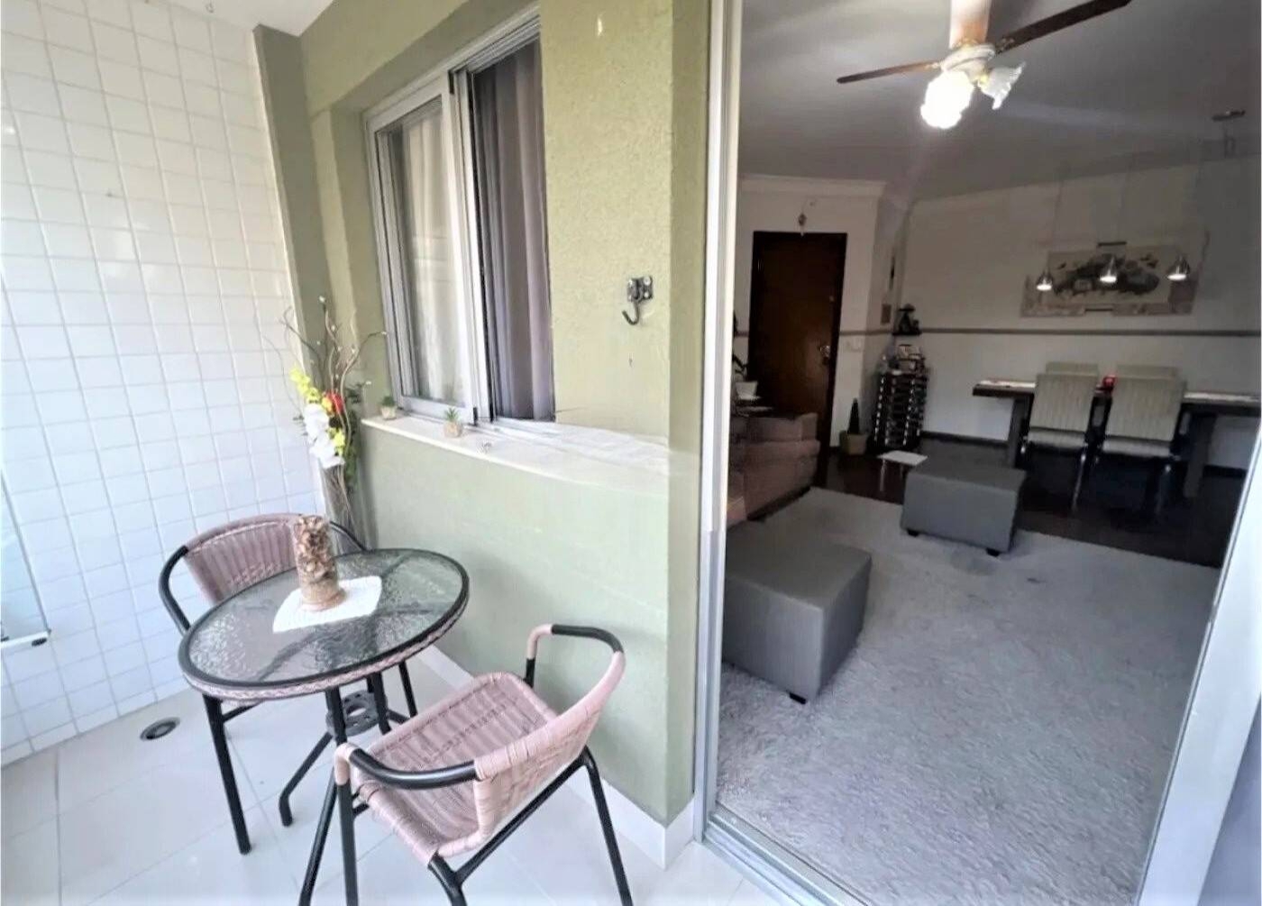 Apartamento Sol da Manhã á Venda no Bosque dos Eucaliptos