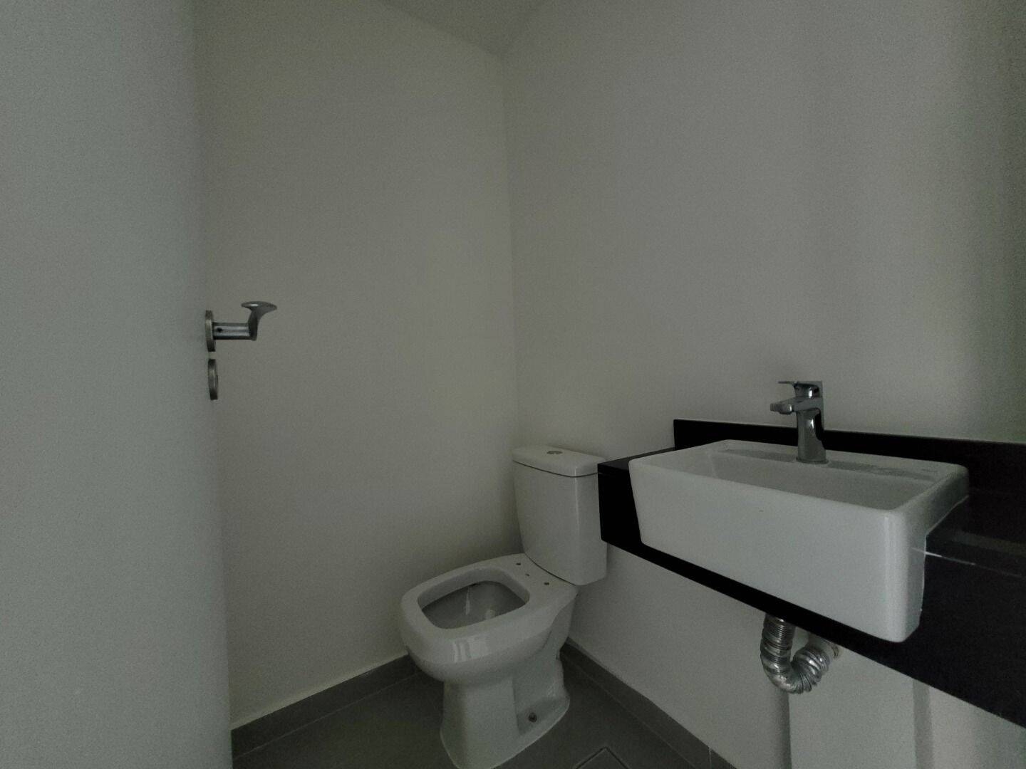 Apartamento à Venda no Edifício Wonder Jardim Satélite São José dos Campos