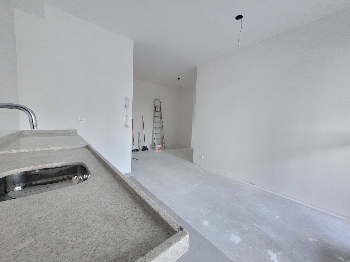 Apartamento à Venda no Edifício Wonder Jardim Satélite São José dos Campos