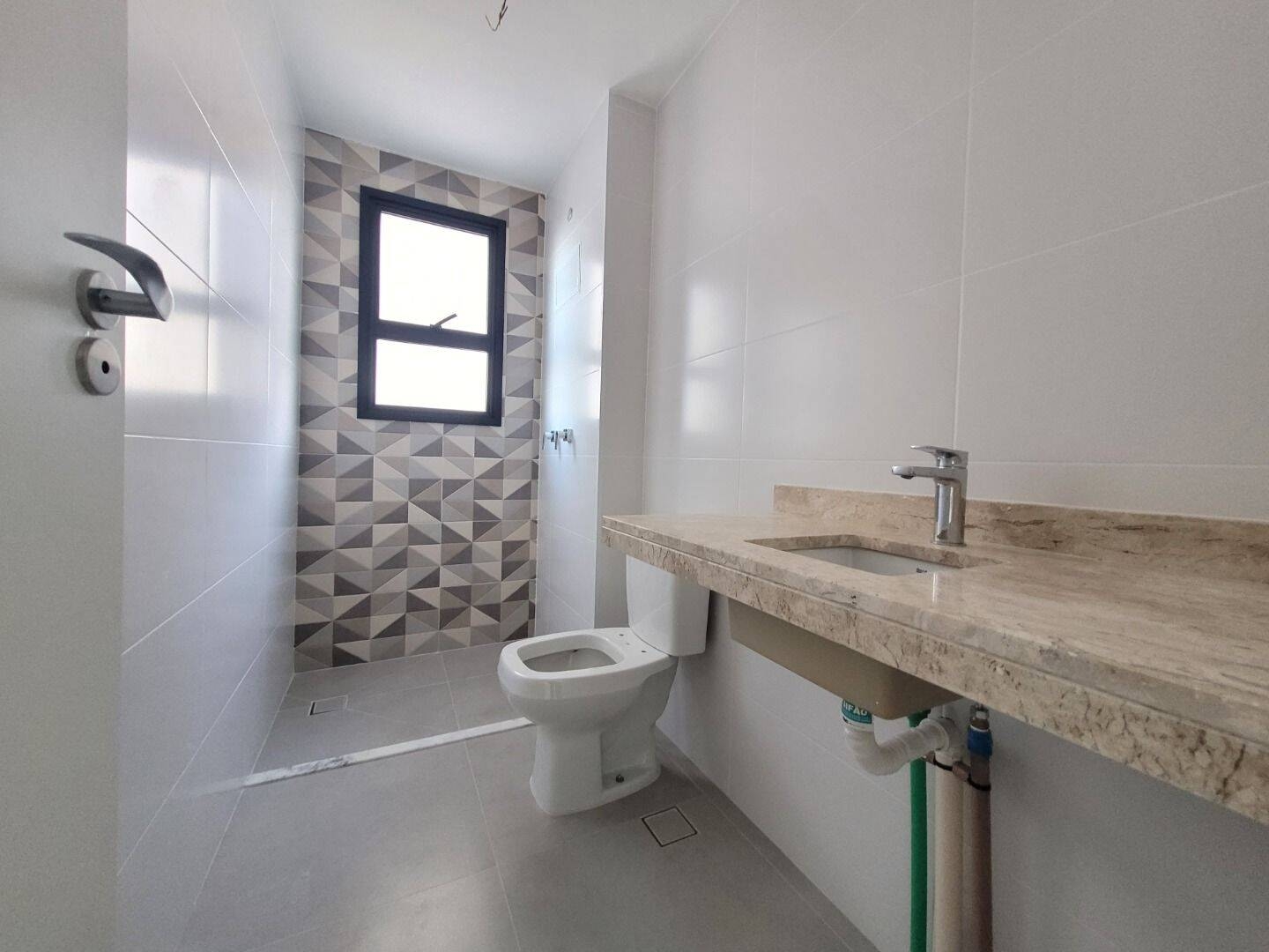 Apartamento à Venda no Edifício Wonder Jardim Satélite São José dos Campos