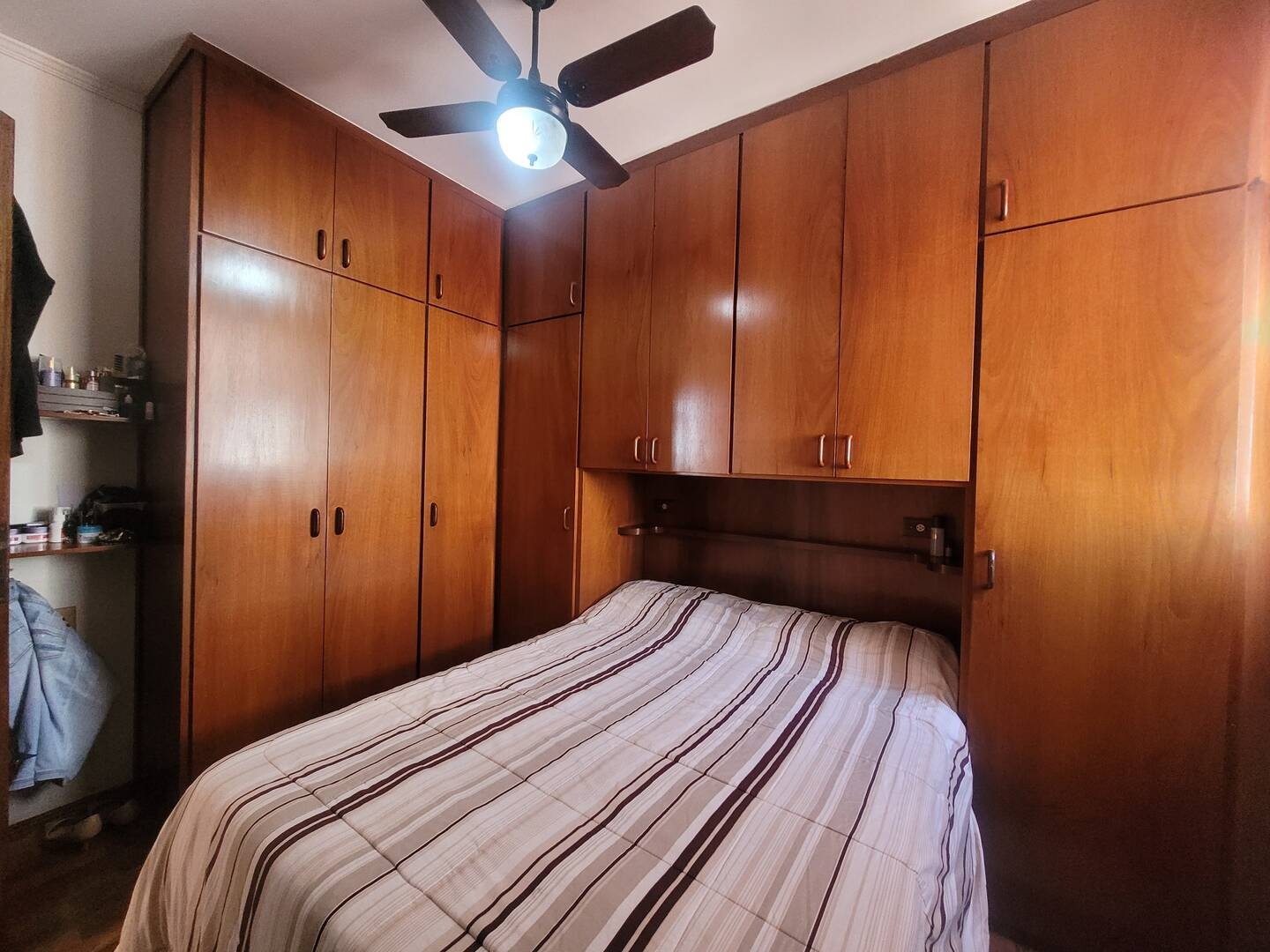 Apartamento à Venda no  Jardim das Indústrias - São José dos Campos
