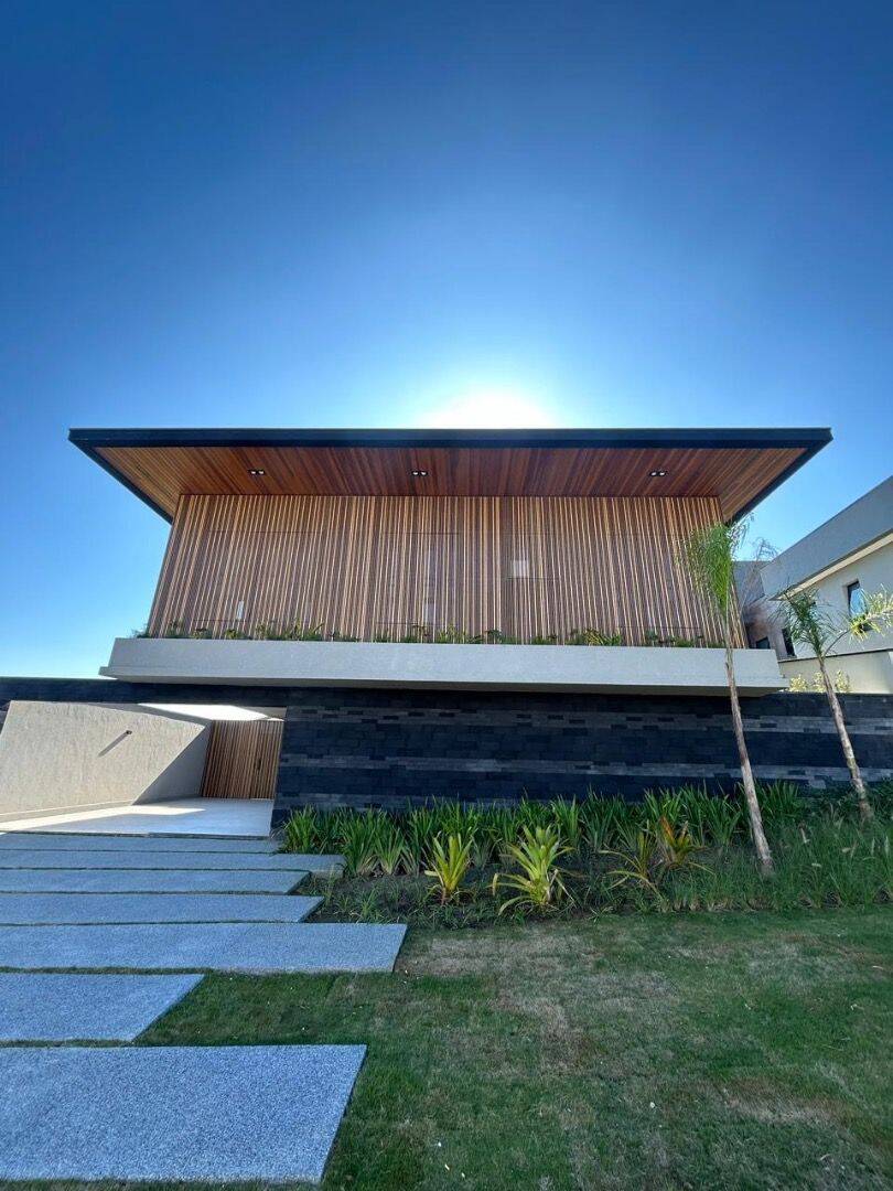 Casa à Venda Reserva do Paratehy - Urbanova 4 Suítes Projeto Otta Albernaz