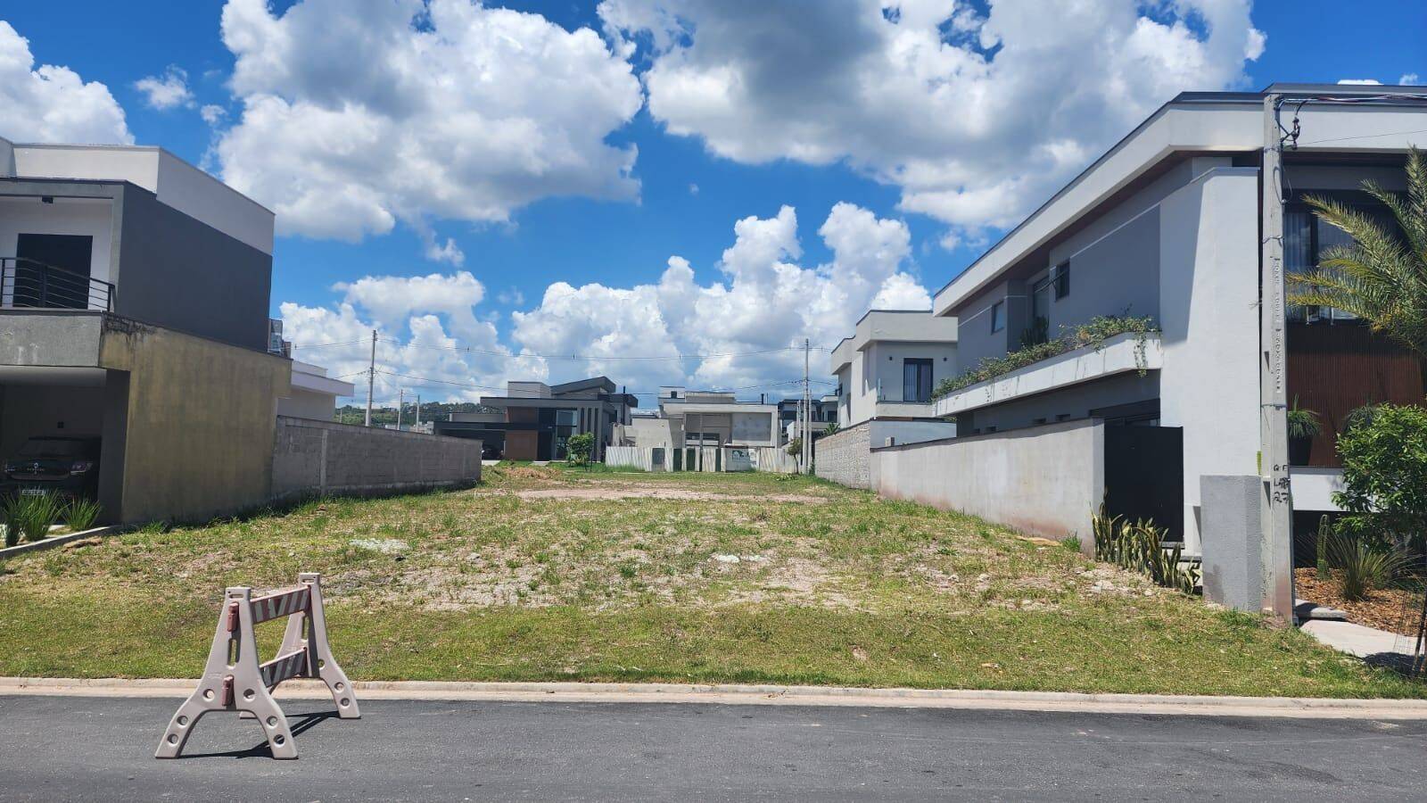 Terreno à venda, 451 m² por R$ 900.000 - Loteamento Vivant Urbanova - São José dos Campos/SP