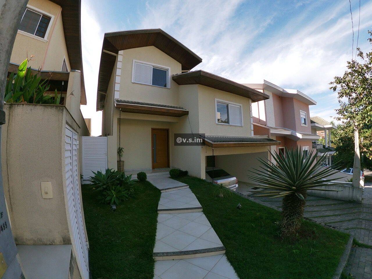 Sobrado com 3 dormitórios à venda, 215 m² por R$ 1.800.000,00 - Jardim América - São José dos Campos/SP