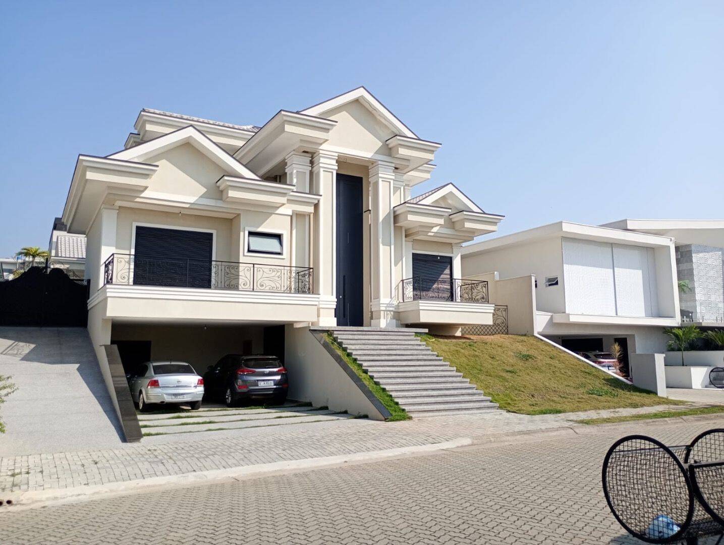 Sobrado com 4 dormitórios à venda, 450 m² por R$ 4.500.000,00 - Condomínio Reserva do Paratehy - São José dos Campos/SP