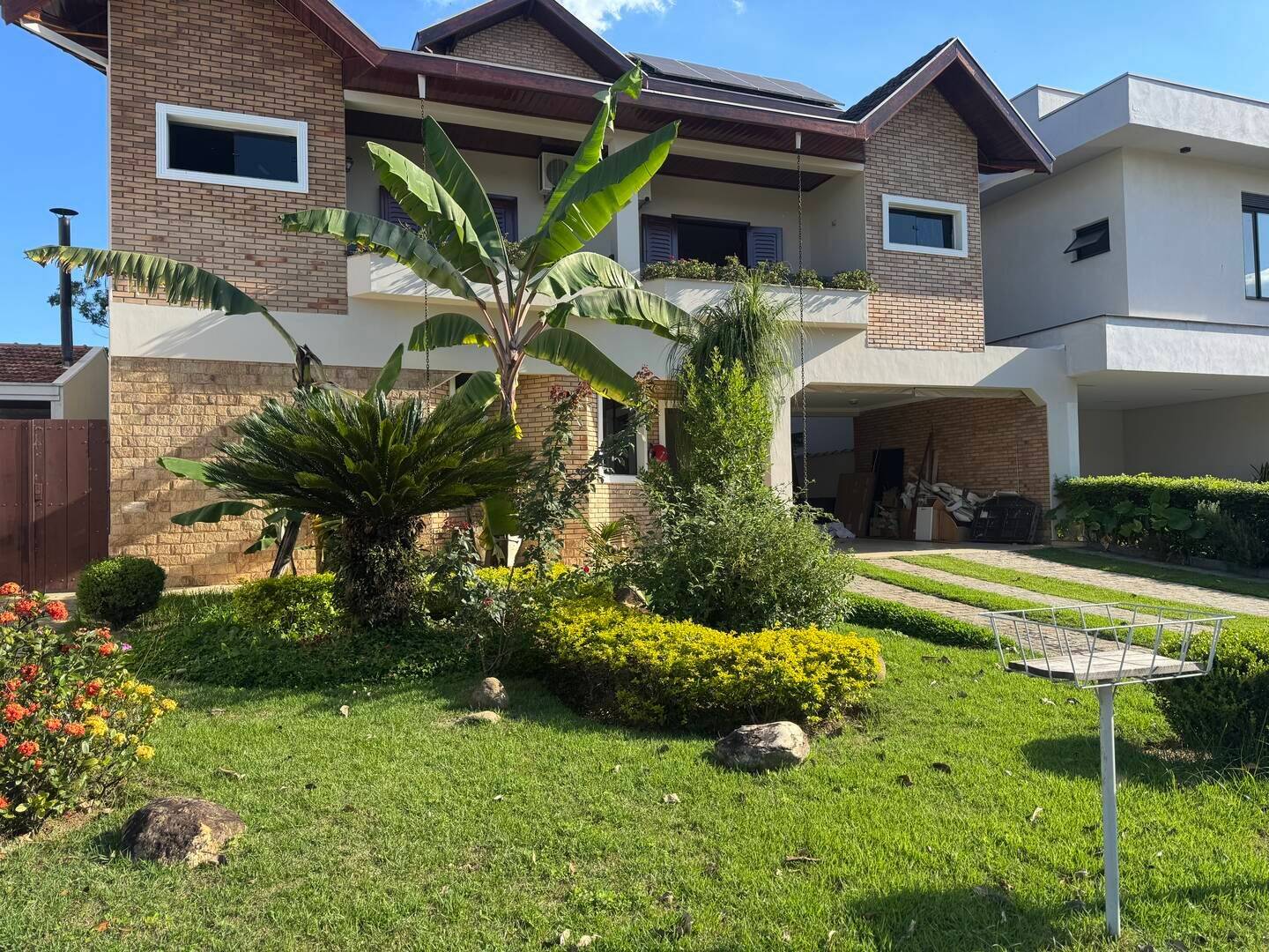Casa com 4 dormitórios à venda, 343 m² por R$ 3.100.000 - Conjunto Residencial Esplanada do Sol - São José dos Campos/SP