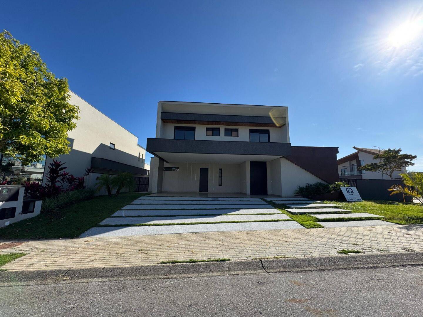 Sobrado com 6 dormitórios à venda, 400 m² por R$ 3.500.000,00 - Urbanova - São José dos Campos/SP