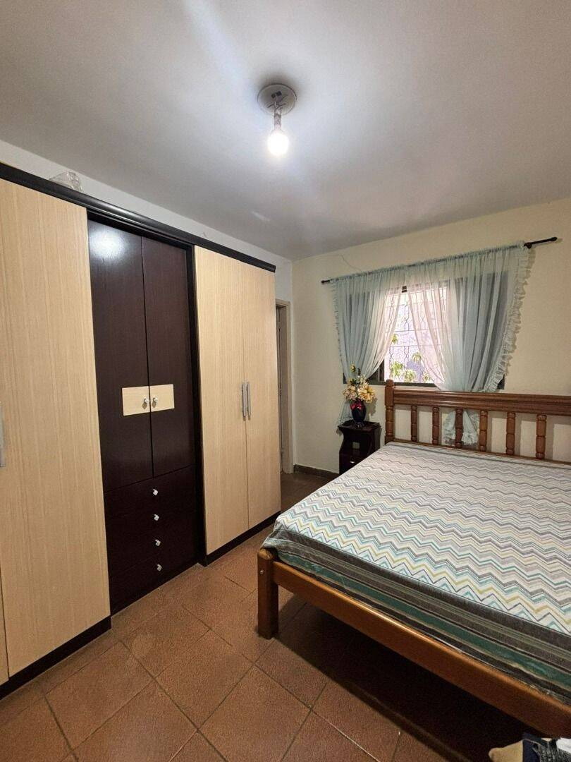 Casa com 3 dormitórios à venda, 140 m² por R$ 650.000 - Jardim das Indústrias - São José dos Campos/SP