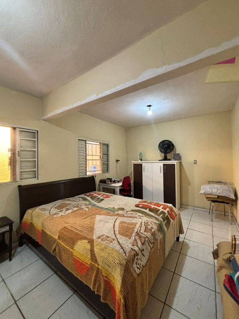 Casa com 3 dormitórios à venda, 140 m² por R$ 650.000 - Jardim das Indústrias - São José dos Campos/SP