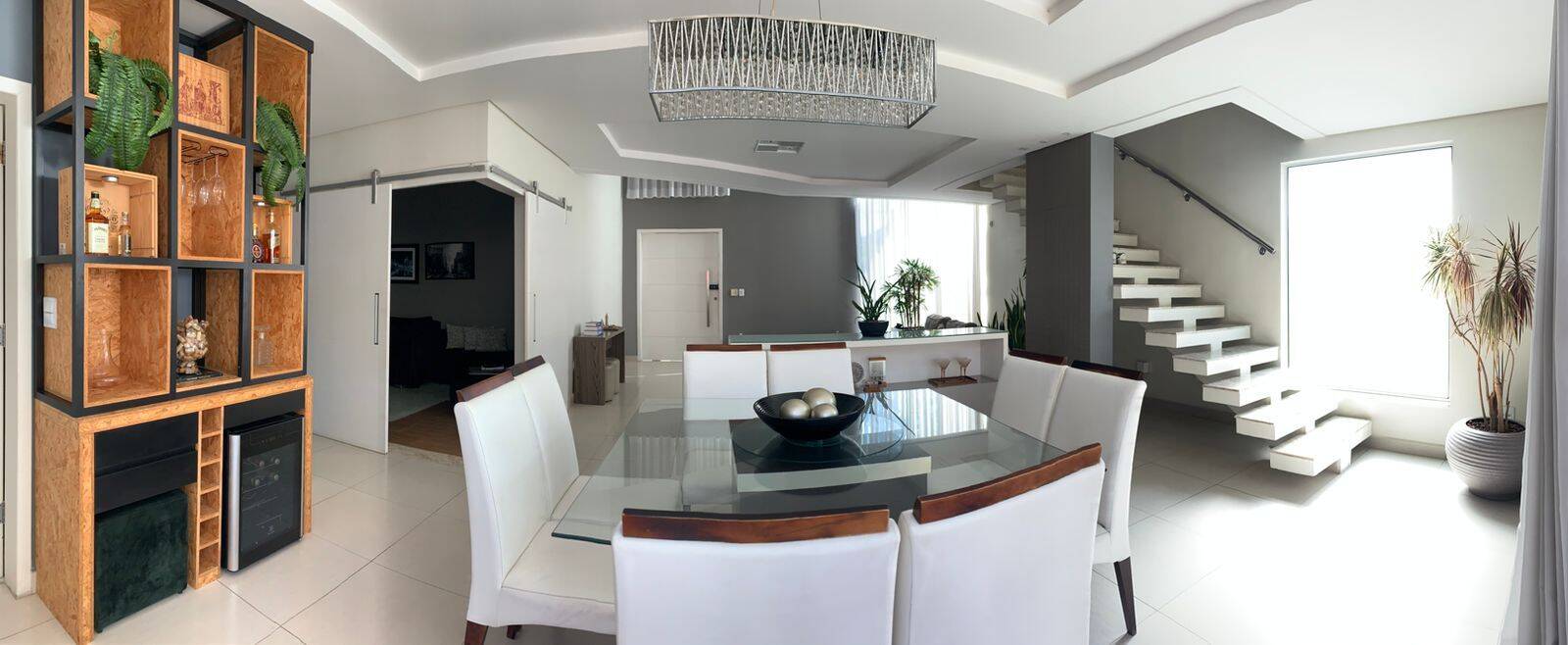 Sobrado com 4 dormitórios à venda, 323 m² - Jardim Altos de Santana II - Jacareí/SP