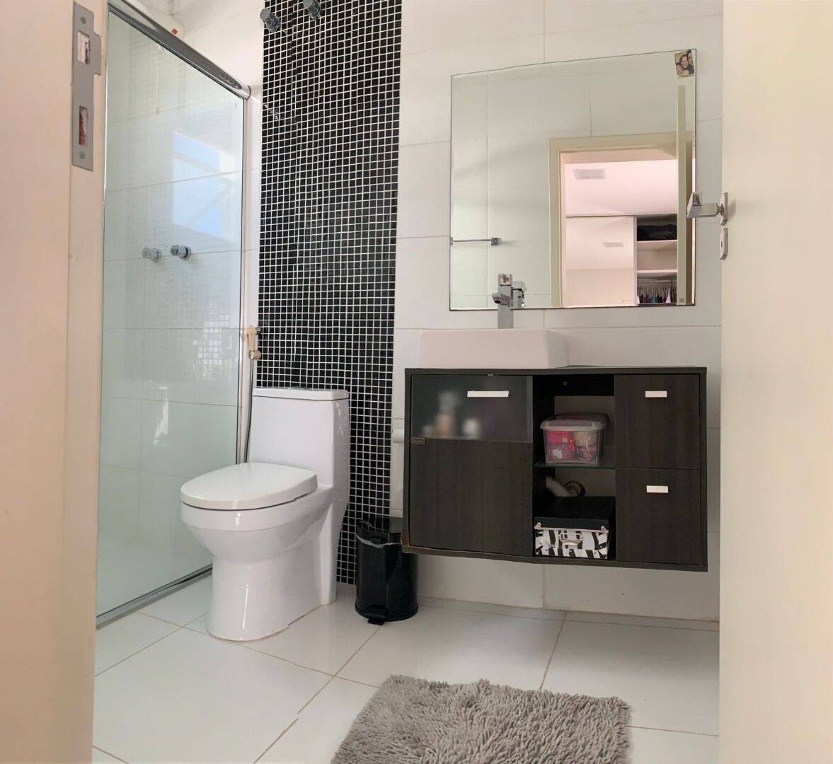 Sobrado com 4 dormitórios à venda, 323 m² - Jardim Altos de Santana II - Jacareí/SP