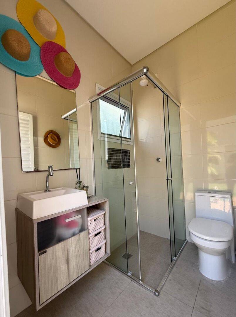 Sobrado com 4 dormitórios à venda, 323 m² - Jardim Altos de Santana II - Jacareí/SP