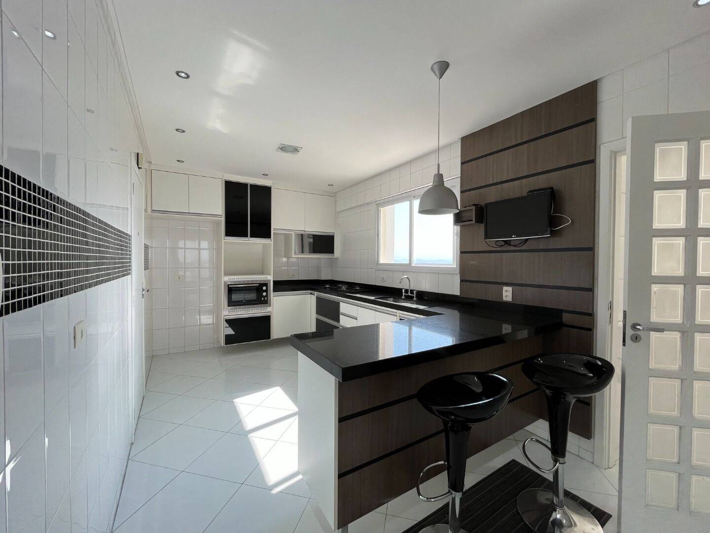 Apartamento com 3 dormitórios à venda, 122 m² por R$ 1.250.000,00 - Jardim das Indústrias - São José dos Campos/SP