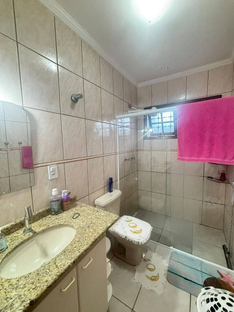 Casa com 3 dormitórios à venda, 136 m² por R$ 901.000,00 - Jardim das Indústrias - São José dos Campos/SP