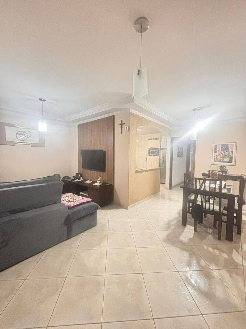 Casa com 3 dormitórios à venda, 136 m² por R$ 901.000,00 - Jardim das Indústrias - São José dos Campos/SP