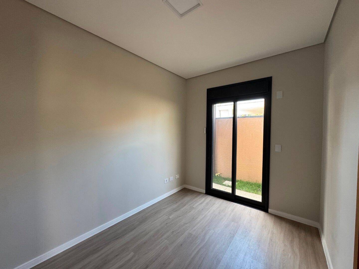 Sobrado com 4 dormitórios à venda, 240 m² por R$ 1.800.000,00 - Recanto dos Eucaliptos - São José dos Campos/SP