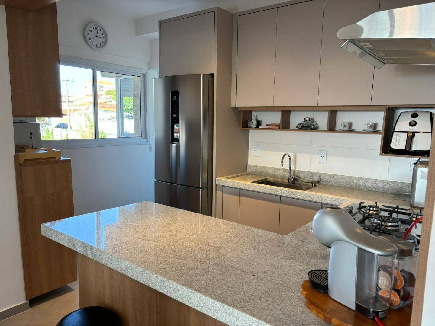 Apartamento com 3 dormitórios à venda, 101 m² por R$ 790.000,00 - Centro - Jacareí/SP
