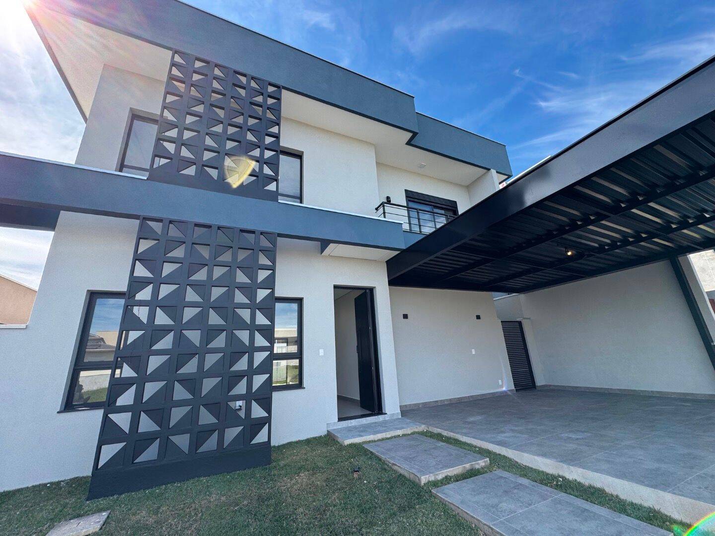 Sobrado com 4 dormitórios à venda, 211 m² por R$ 1.780.000,00 - Recanto dos Eucaliptos - São José dos Campos/SP