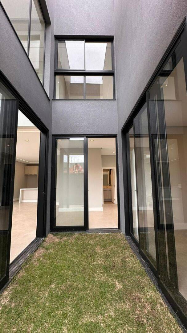 Sobrado com 4 suítes à venda, 348 m² por R$ 2.890.000 - Condomínio Residencial Monaco - São José dos Campos/SP