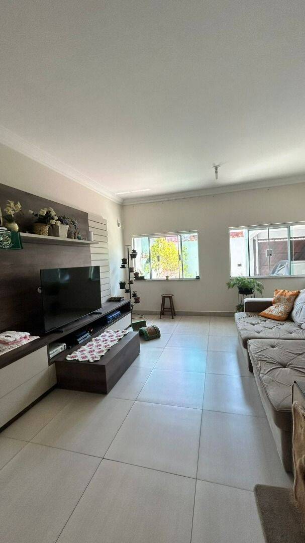 Sobrado com 4 dormitórios à venda, 275 m² por R$ 900.000 - Jardim Altos de Santana I - Jacareí/SP
