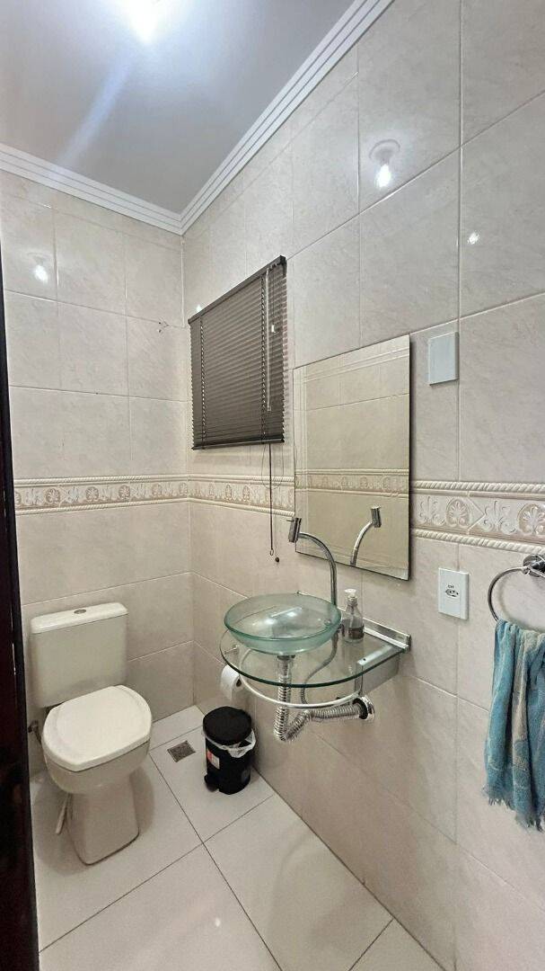 Sobrado com 4 dormitórios à venda, 275 m² por R$ 900.000 - Jardim Altos de Santana I - Jacareí/SP