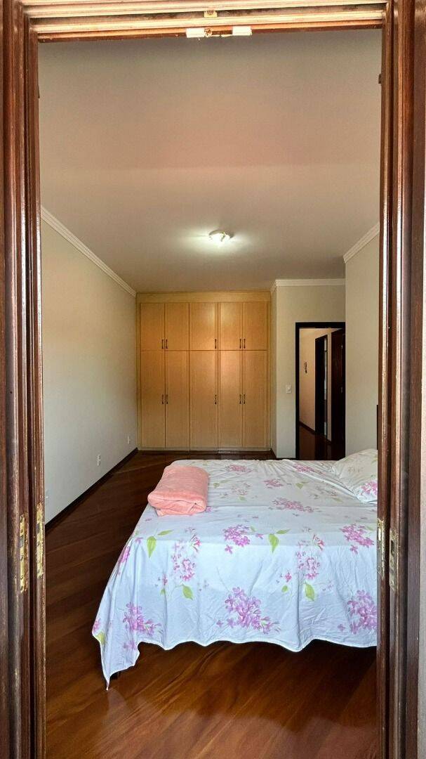 Sobrado com 4 dormitórios à venda, 275 m² por R$ 900.000 - Jardim Altos de Santana I - Jacareí/SP