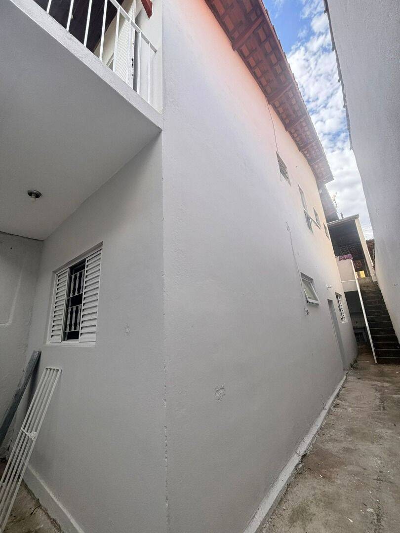 Sobrado com 3 dormitórios à venda, 155 m² por R$ 590.000,00 - Jardim das Indústrias - São José dos Campos/SP