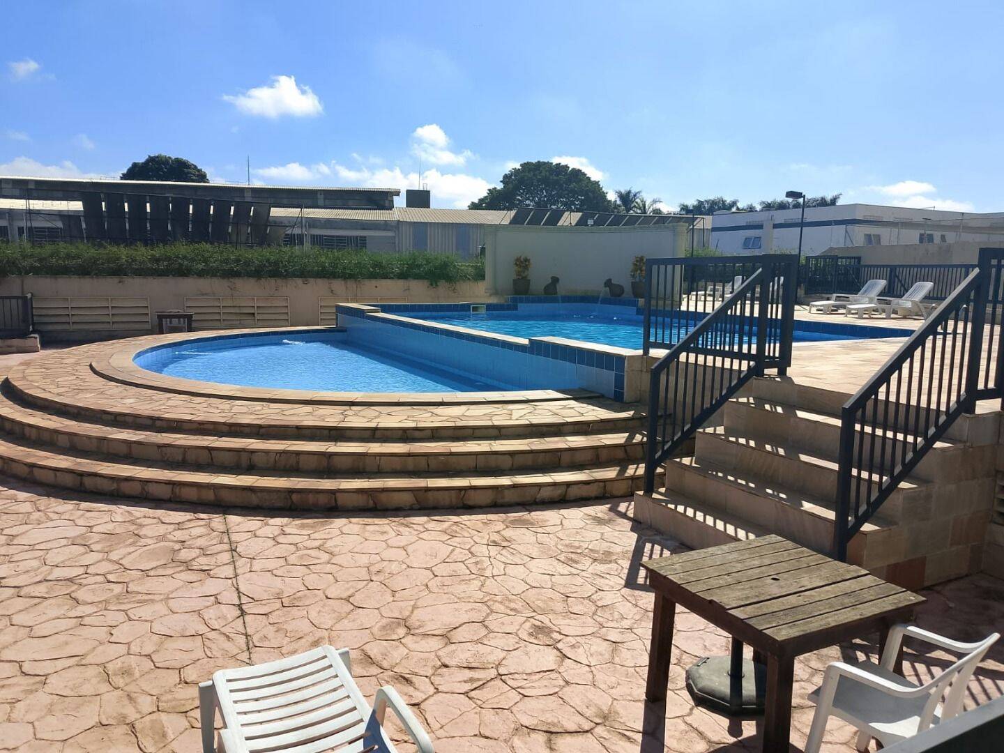 Apartamento com 3 dormitórios no Jardim América - São José dos Campos/SP