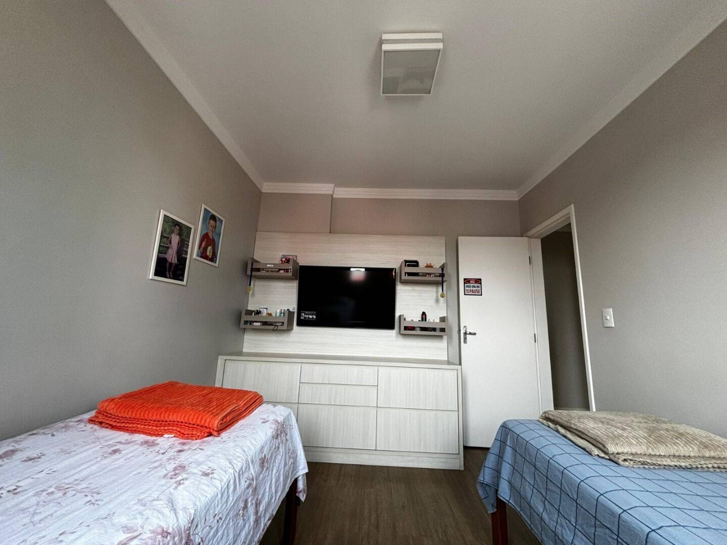Apartamento com 4 dormitórios à venda, 108 m² por R$ 975.000,00 - Floradas de São José - São José dos Campos/SP