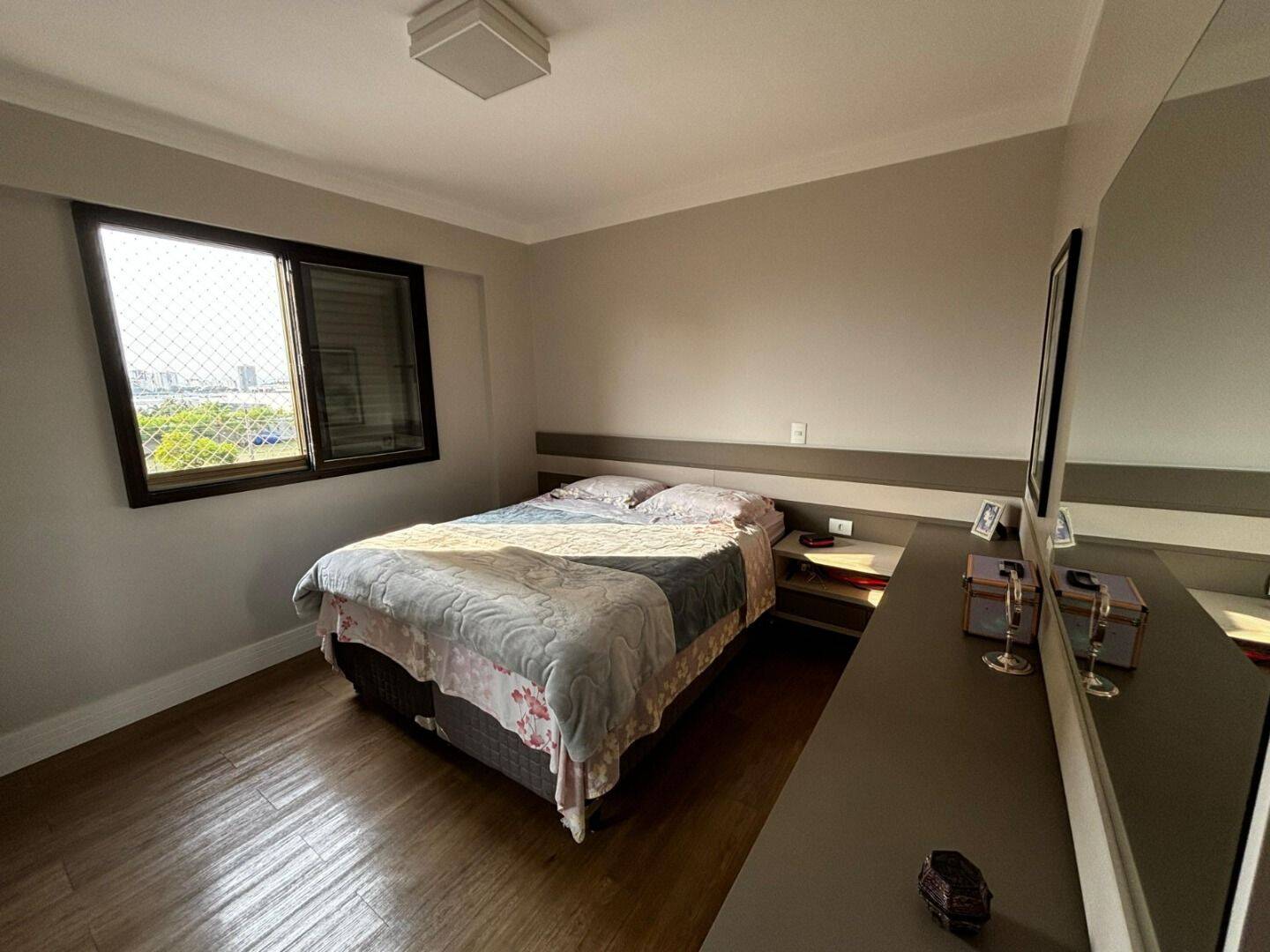 Apartamento com 4 dormitórios à venda, 108 m² por R$ 975.000,00 - Floradas de São José - São José dos Campos/SP