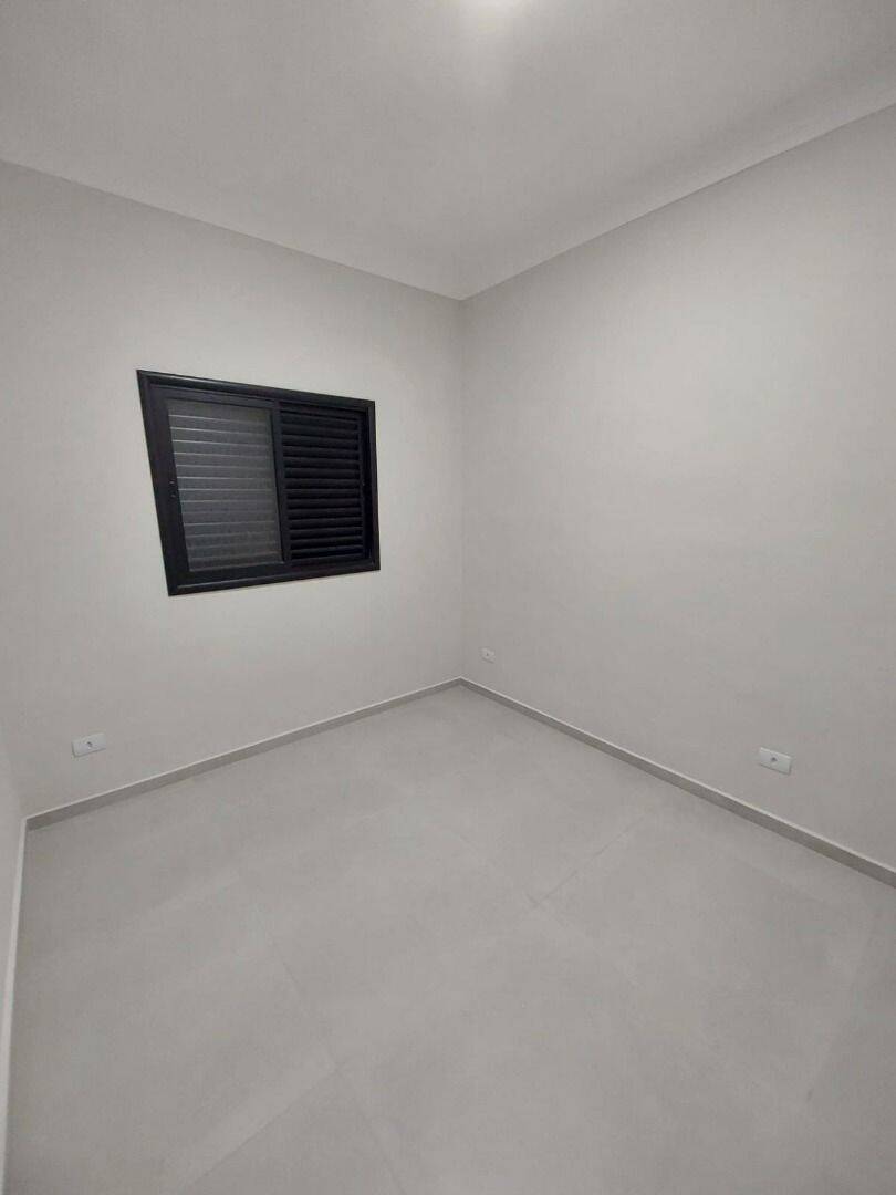 Casa com 3 dormitórios à venda, 134 m² por R$ 735.000 - Portal dos Pássaros - São José dos Campos/SP