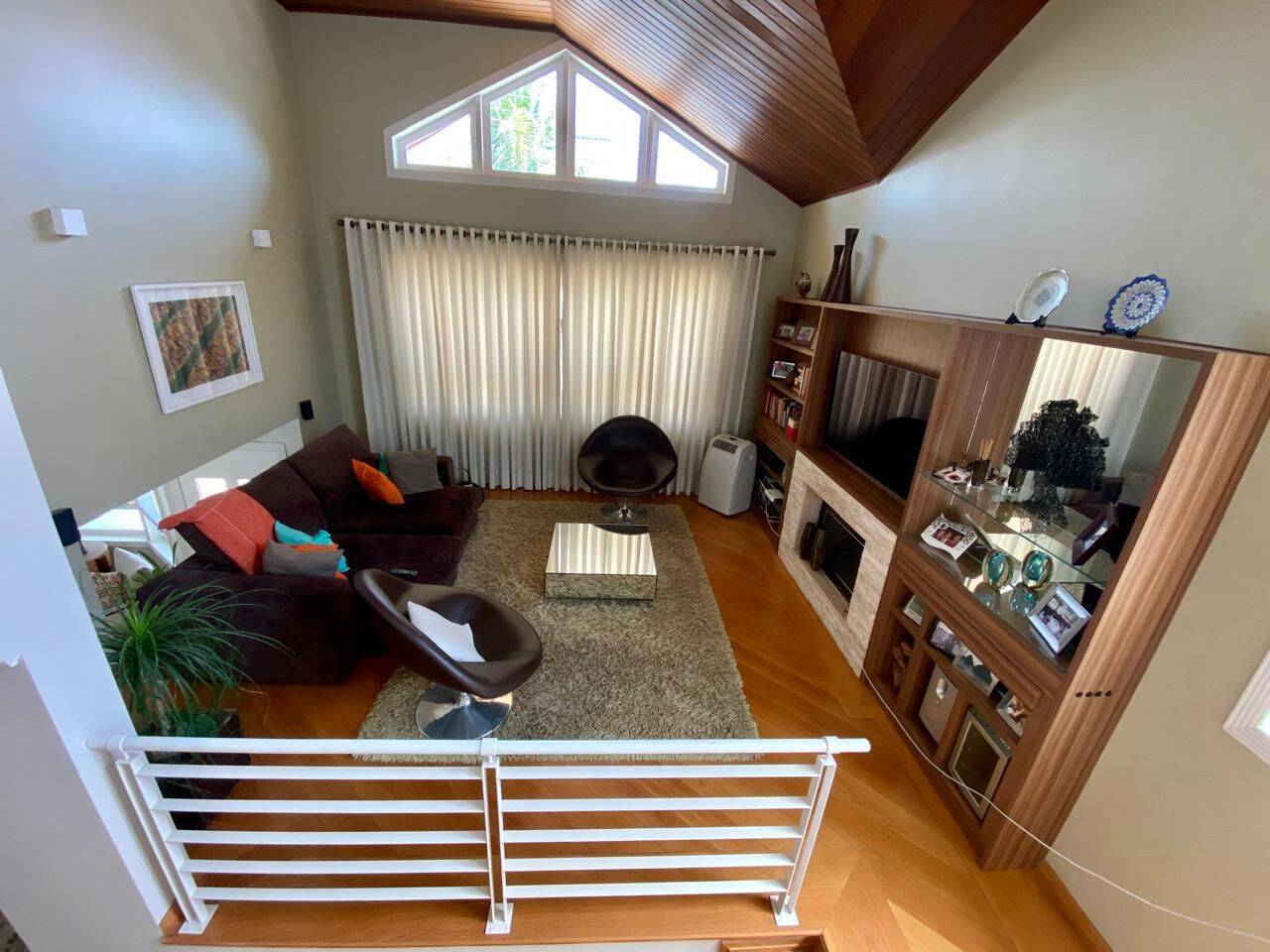 Sobrado com 3 dormitórios para locação, 300 m² por R$ 15.840/mês - Jardim Aquarius - São José dos Campos/SP