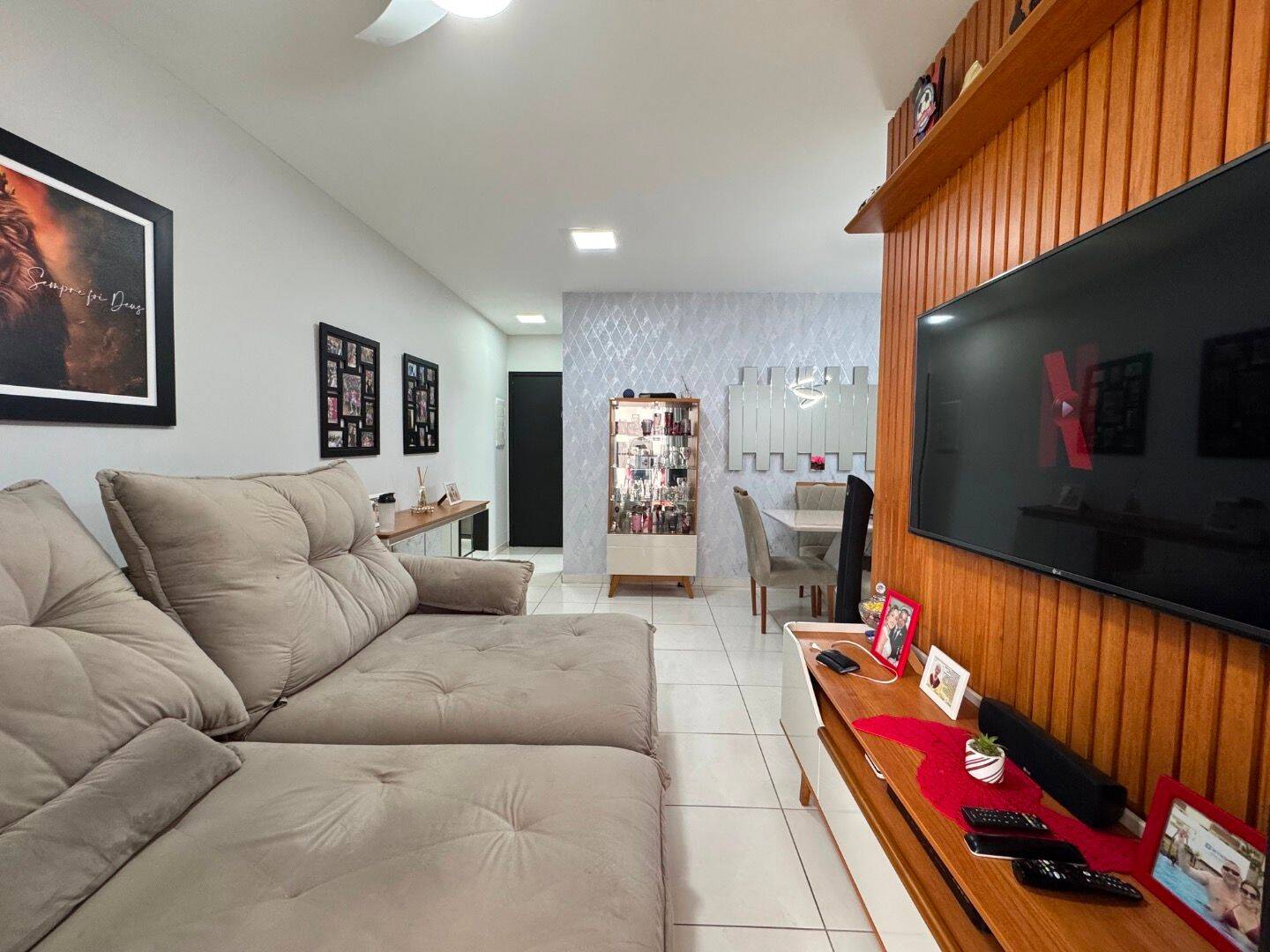 Apartamento com 2 dormitórios à venda, 75 m² por R$ 615.000,00 - Jardim Sul - São José dos Campos/SP