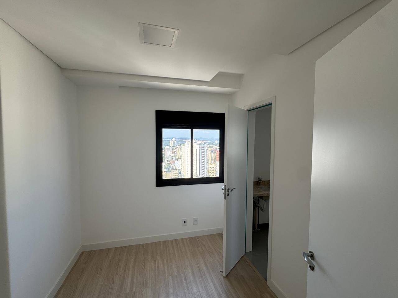 Apartamento com 3 dormitórios à venda, 85 m² por R$ 1.100.000 - Jardim Satélite - São José dos Campos/SP