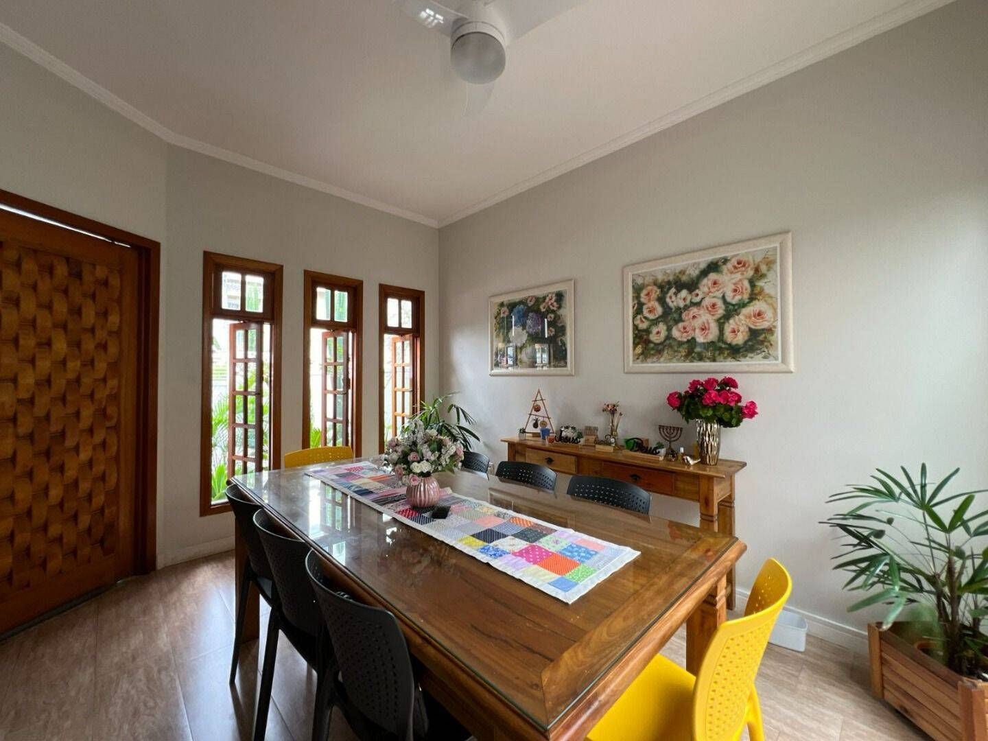 Casa à venda, 96 m² 3 dorm suíte - Villa Branca - Jacareí/SP