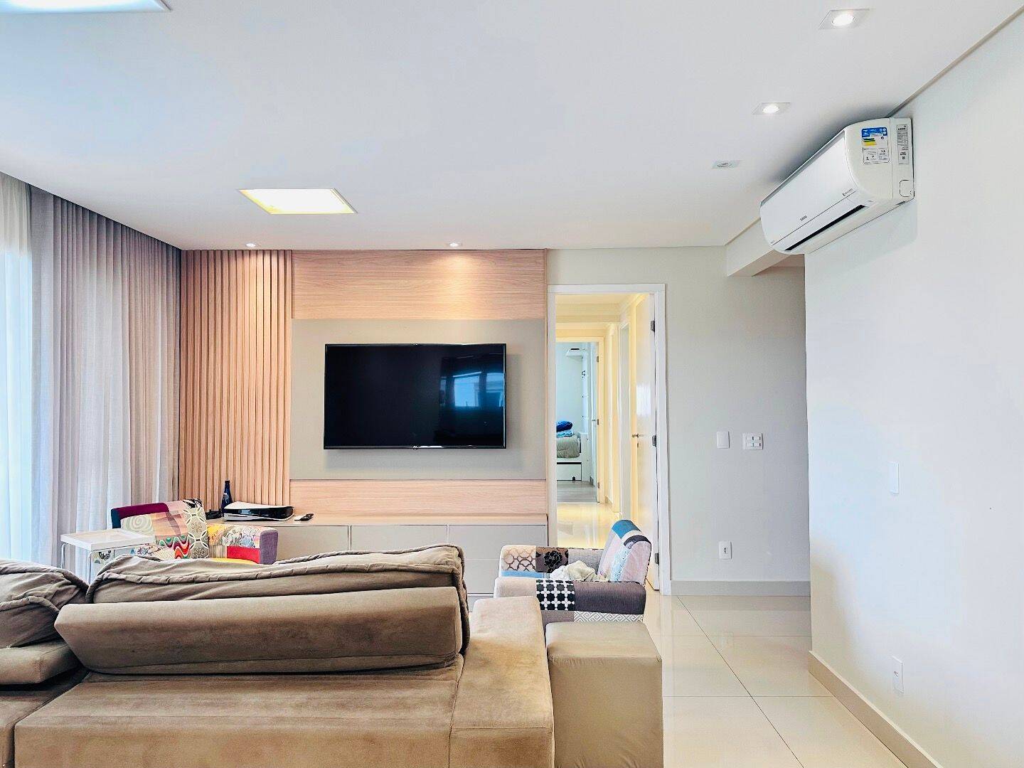 Lindo Grand Club de 4 dormitórios à venda, 147 m² por R$ 1.600.000 - Vila Ema - São José dos Campos/SP
