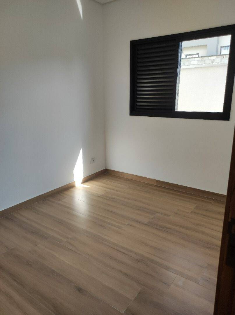 Casa com 3 dormitórios à venda, 135 m² por R$ 950.000 - Residencial Malibu - Caçapava/SP
