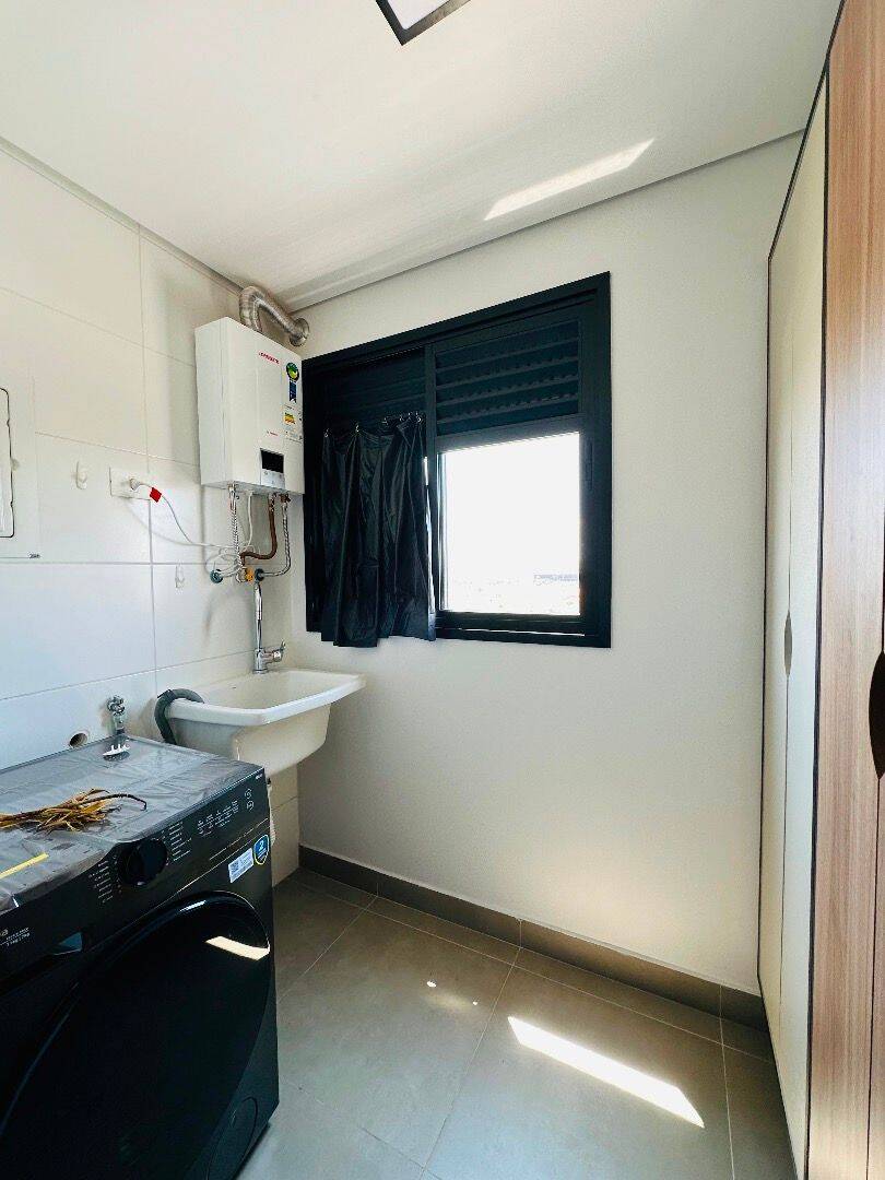 Loft Tarsila, Mobiliado