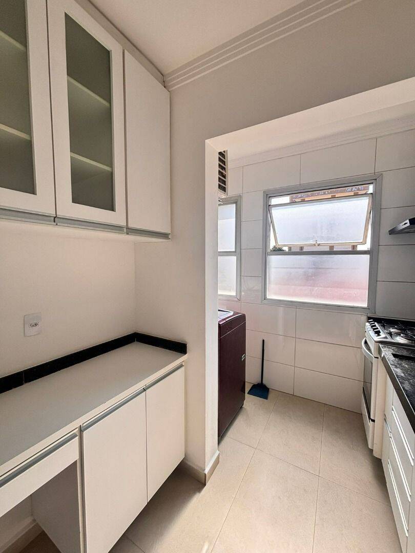 Apartamento com 3 dormitórios para alugar, 70 m² por R$ 3.162,00/mês - Jardim Alvorada - São José dos Campos/SP