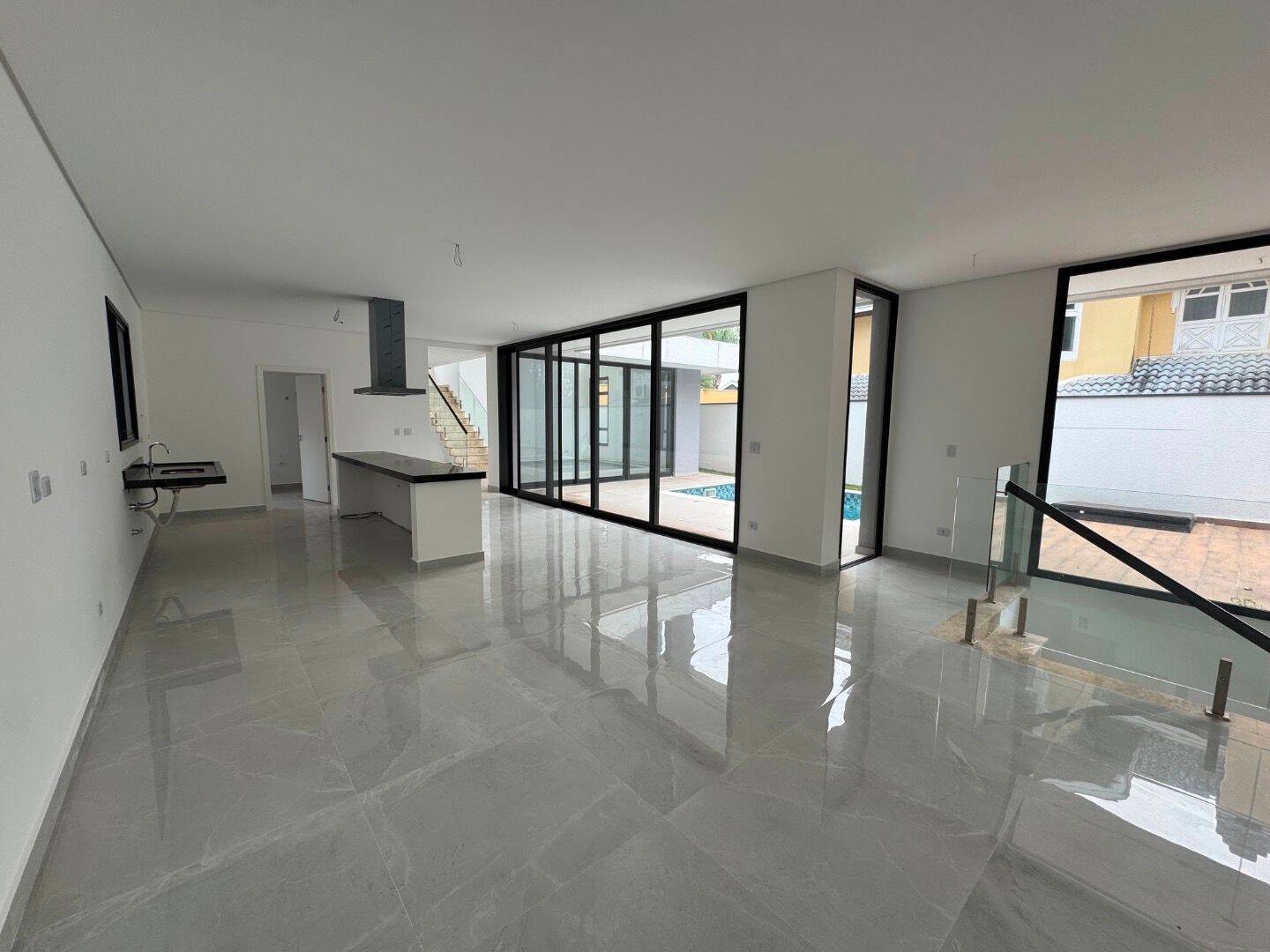 Sobrado com 4 dormitórios à venda, 330 m² por R$ 2.600.000,00 - Urbanova - São José dos Campos/SP