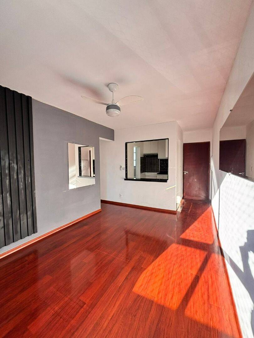 Apartamento com 3 dormitórios à venda, 70 m² por R$ 480.000 - Vila Adyana - São José dos Campos/SP