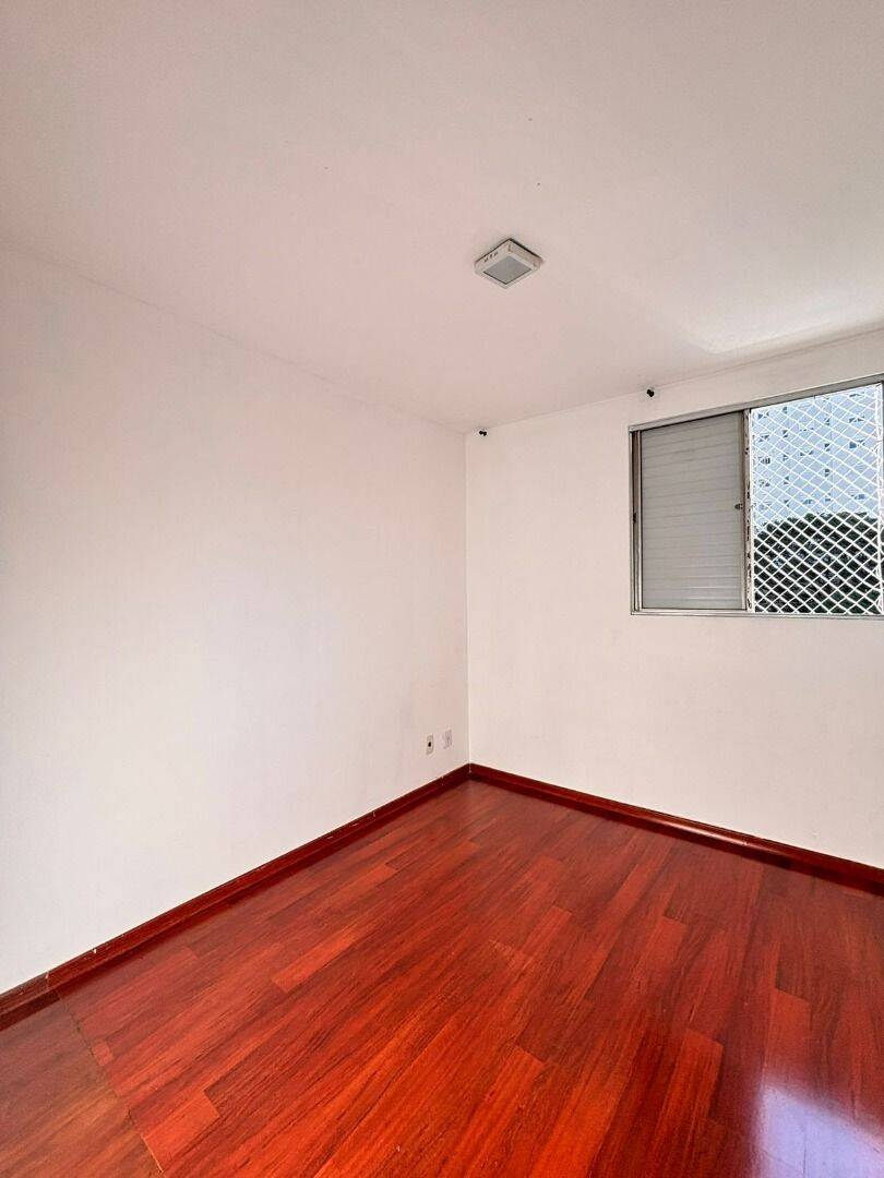 Apartamento com 3 dormitórios à venda, 70 m² por R$ 480.000 - Vila Adyana - São José dos Campos/SP