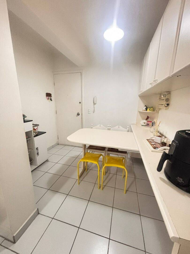 Apartamento com 3 dormitórios à venda, 120 m² Vila Adyana - São José dos Campos/SP